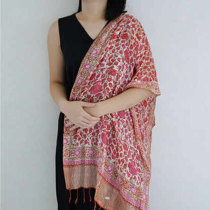 Syal Batik Sutra Pink 09
