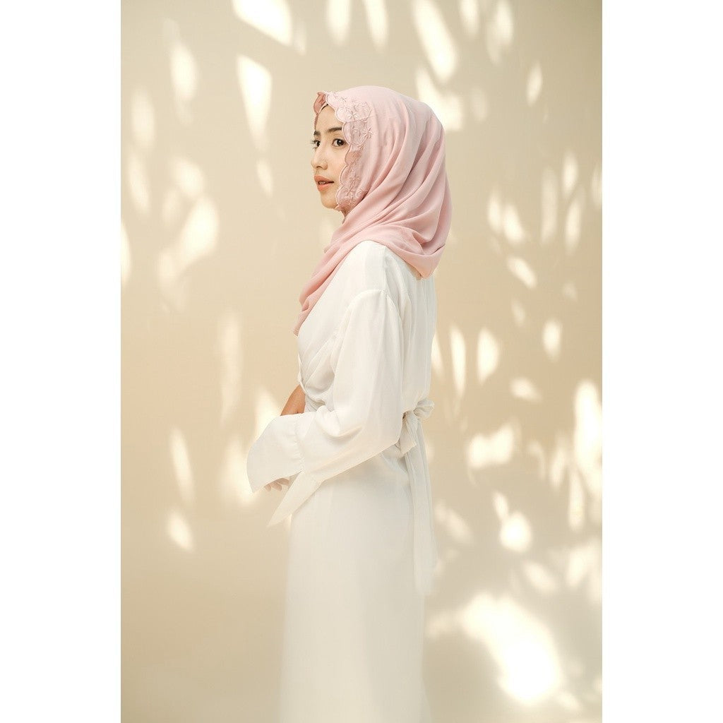 Embroidery Hijab Shawl - Flora - Blush Pink
