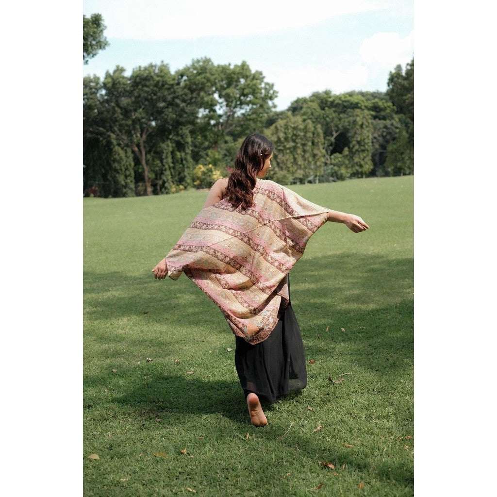 Jenna Batik Outer