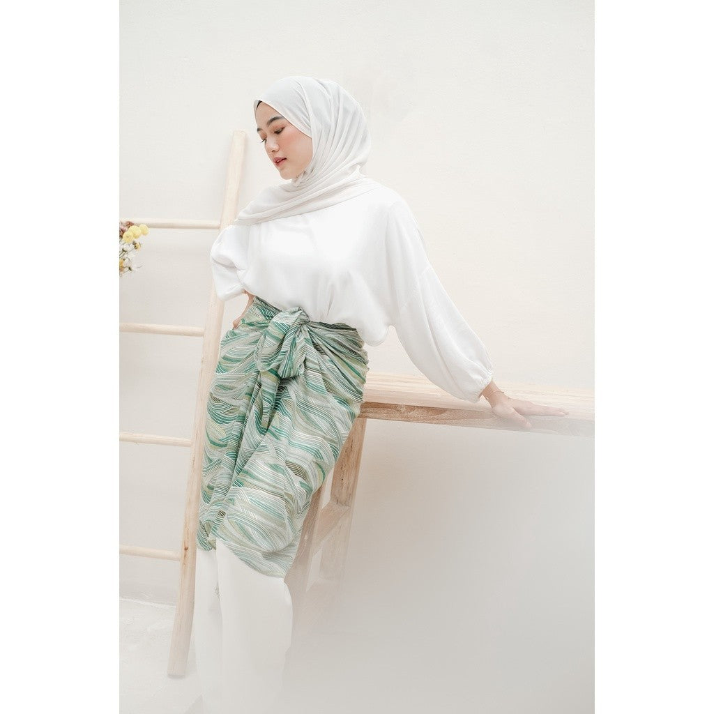 Mira in Green Shawl