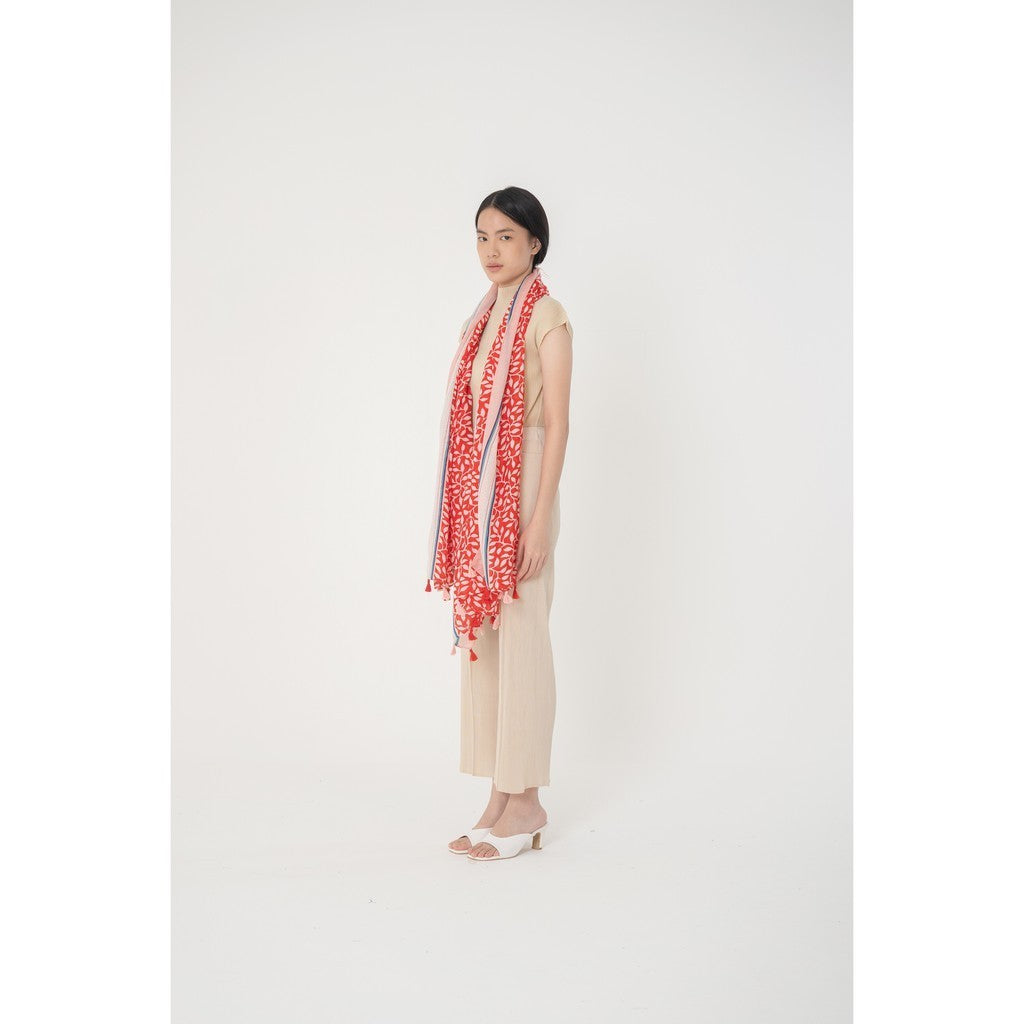 Salma in Red Shawl